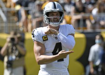 Derek Carr y los Raiders salen victoriosos de Heinz Field