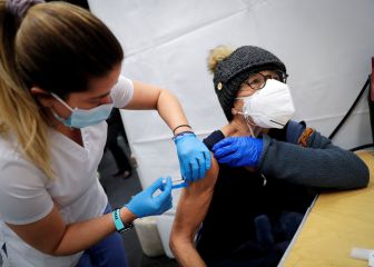 ¿Qué ha dicho el FDA sobre la tercera dosis en mayores de 65 años?