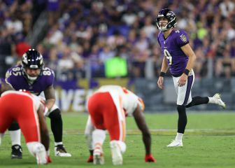 Tucker impone récord para el FG más largo en la historia