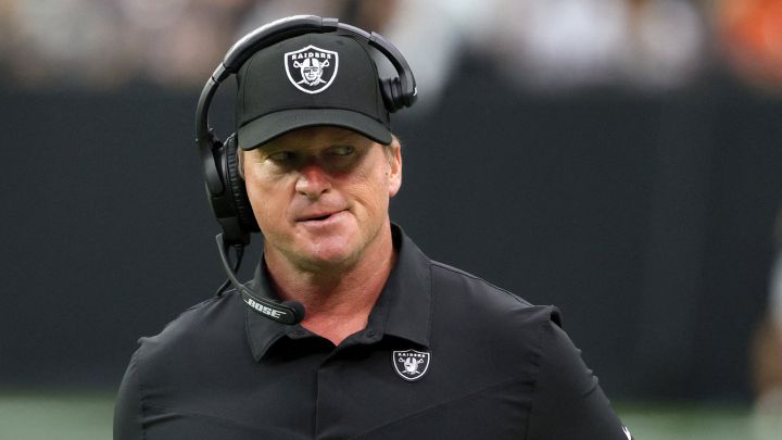 Jon Gruden estuvo al frente de los Raiders hasta este lunes por la tarde