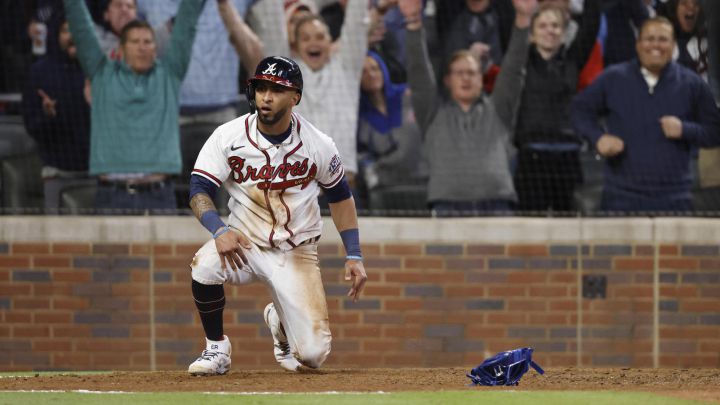 Eddie Rosario con los Braves