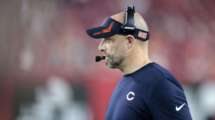 Matt Nagy, head coach de los Bears, dio positivio a COVID-19.