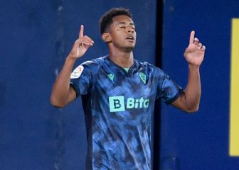 ¡Histórico! Choco Lozano marca su primer triplete en LaLiga