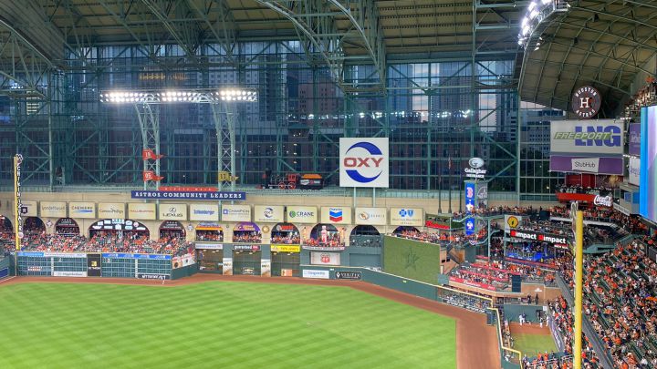 El tren se enciende durante cads HR de los Astros