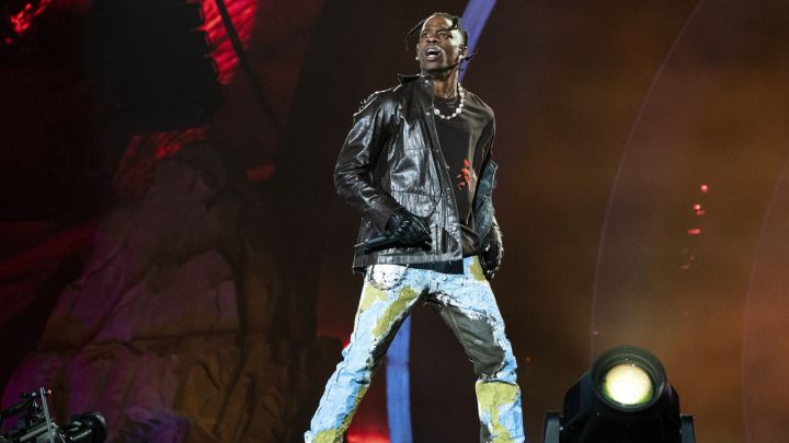 Travis Scott está “absolutamente devastado” tras lo sucedido en el Festival Astroworld donde al menos ocho personas murieron y más de 300 resultaron heridas.