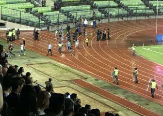 La violencia manchó el espectáculo en el Clásico