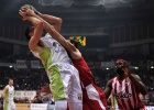 El Unicaja Málaga cae ante un fuerte Olympiacos