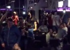 Los jugadores del Estudiantes la 'liaron' con 300 aficionados