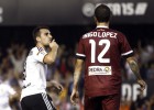Alcácer guía el paseo del Valencia ante el Córdoba