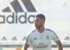 Bale y Ramos entrenan con el grupo de cara al derbi