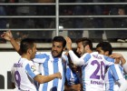 El Málaga toma Ipurúa con goles de Juanpi y Santa Cruz