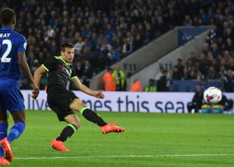 Un estruendo en forma de gol: Azpilicueta y su volea de fuego