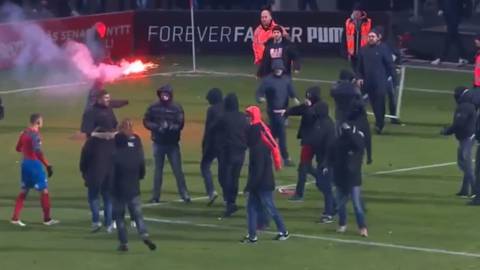 Ataque de \'hooligans\' del Helsingborgs al hijo de Larsson
