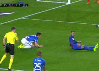 El dudoso penal a Neymar que Messi anotó y no celebró