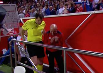 Fuerte enfado de Sampaoli con el línea: se fue caliente al túnel