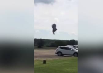 Un dirigible se estrella al lado del campo del US Open