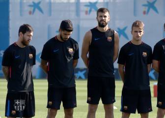 El Barcelona guardó un minuto de silencio antes del entrenamiento