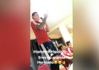La novatada que le hicieron a James: la música no es lo suyo...