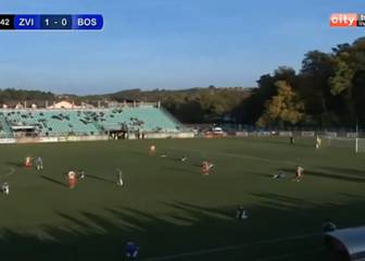 Un equipo se cansa del árbitro y hace esto para quejarse