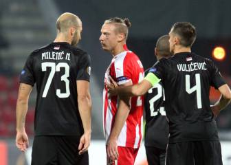 Skenderbeu y Partizan se conforman con el empate