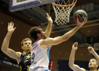 El Obradoiro se abona al triunfo y mira la Copa