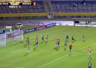 Locura en el campo, en las gradas, en la narración... el histórico gol de Sperdutti