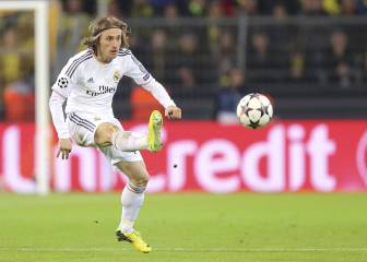 Luka Modric: The king of the outside-of-the-boot pass
