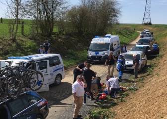 Michael Goolaerts sufre un paro cardíaco en la Paris-Roubaix