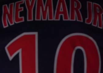 PSG presume de su tridente en presentación de la camiseta