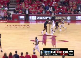 Ante algo así nada se puede hacer: burla de Curry a Harden y triple