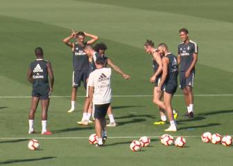 Bale intentó vacilar... y acabó en el centro del rondo ante la risa de Marcelo
