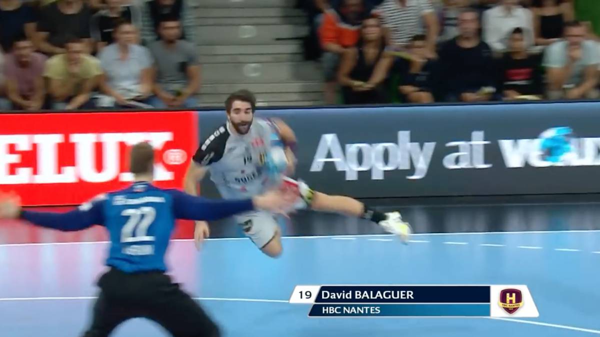 En Francia le apodan \'El Mago\' por algo: el golazo de un español que elogia Europa