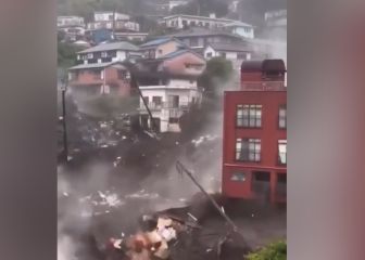 Un alud de lodo arrasa más de 300 edificios y deja 20 desaparecidos en Japón