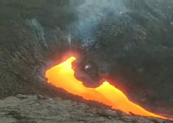 Deja en 'shock': los vulcanólogos acceden por primera vez a la fisura eruptiva del volcán
