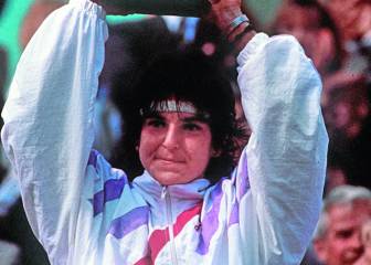 1989, Arantxa reina en París