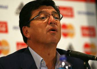 Passarella, juzgado por presunta administración fraudulenta