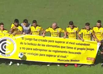 Comunicaciones protestó con una cita de Marcelo Bielsa