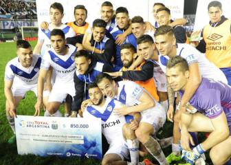 Un gol de Andrada le dio el pase a Vélez
