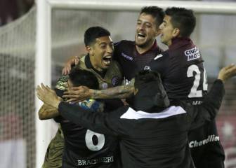Lanús vence a Gimnasia con hat-trick de Pepe Sand