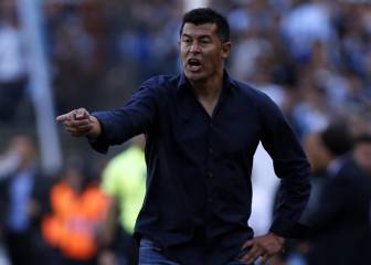 Quince cambios de entrenador en doce jornadas de Superliga