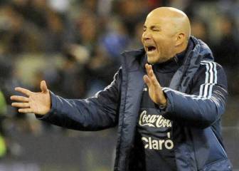 Sampaoli se disculpa en medio de la indignación del país