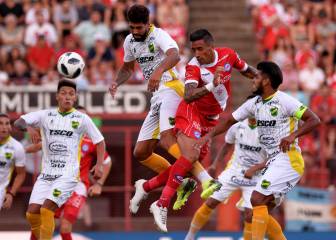 Lucas Barrios permite soñar a Argentinos Juniors