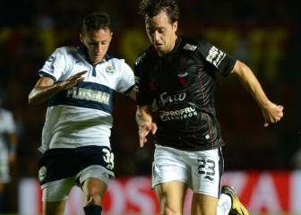 Colón se impone a Gimnasia en Santa Fe
