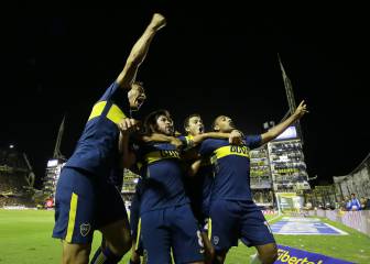 Boca acaricia la Superliga