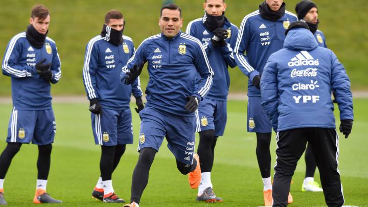 Gabriel Mercado tranquiliza: "Estoy listo para entrenar"