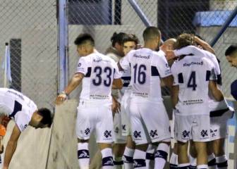 Licht da el pase a Gimnasia