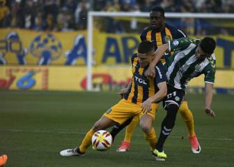 Central debuta con triunfo