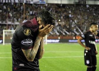 Lanús, de la final de la Copa Libertadores a la nada
