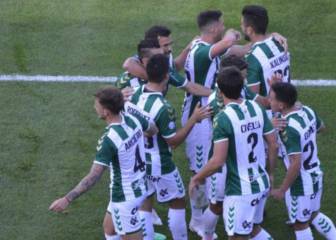 Banfield sigue con la buena racha como local