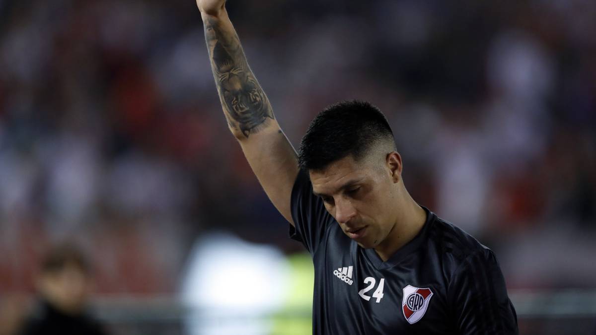 Enzo Pérez y la mano ante San Lorenzo: "Se ve que es penal ...